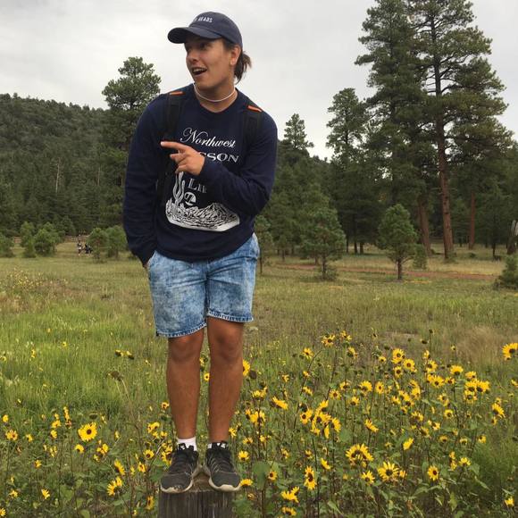 Meet your Posher, Justin - Picture 1 of 1