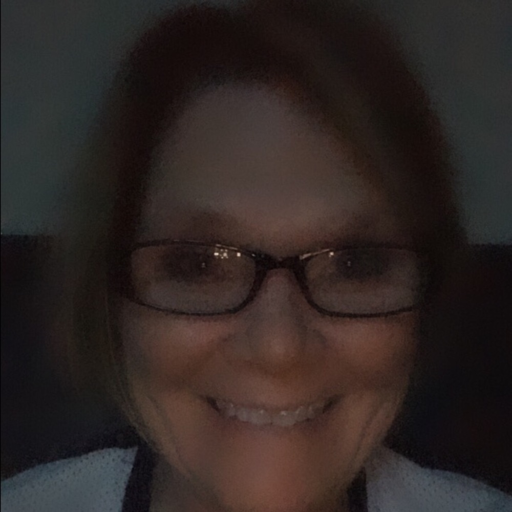 Meet your Posher, Val