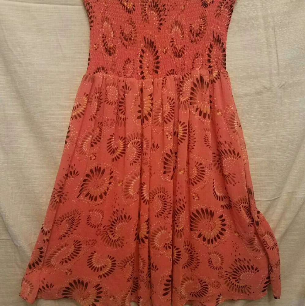 Strapless dress