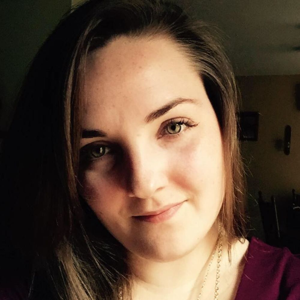 Meet your Posher, Olivia