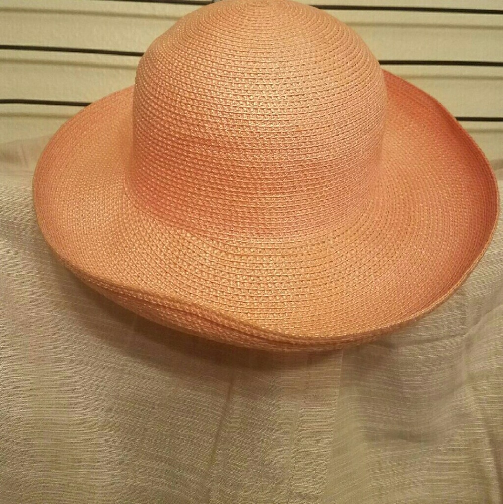 Straw hat