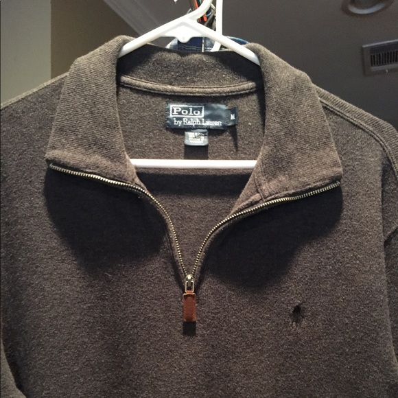 Sweater - Picture 1 of 4