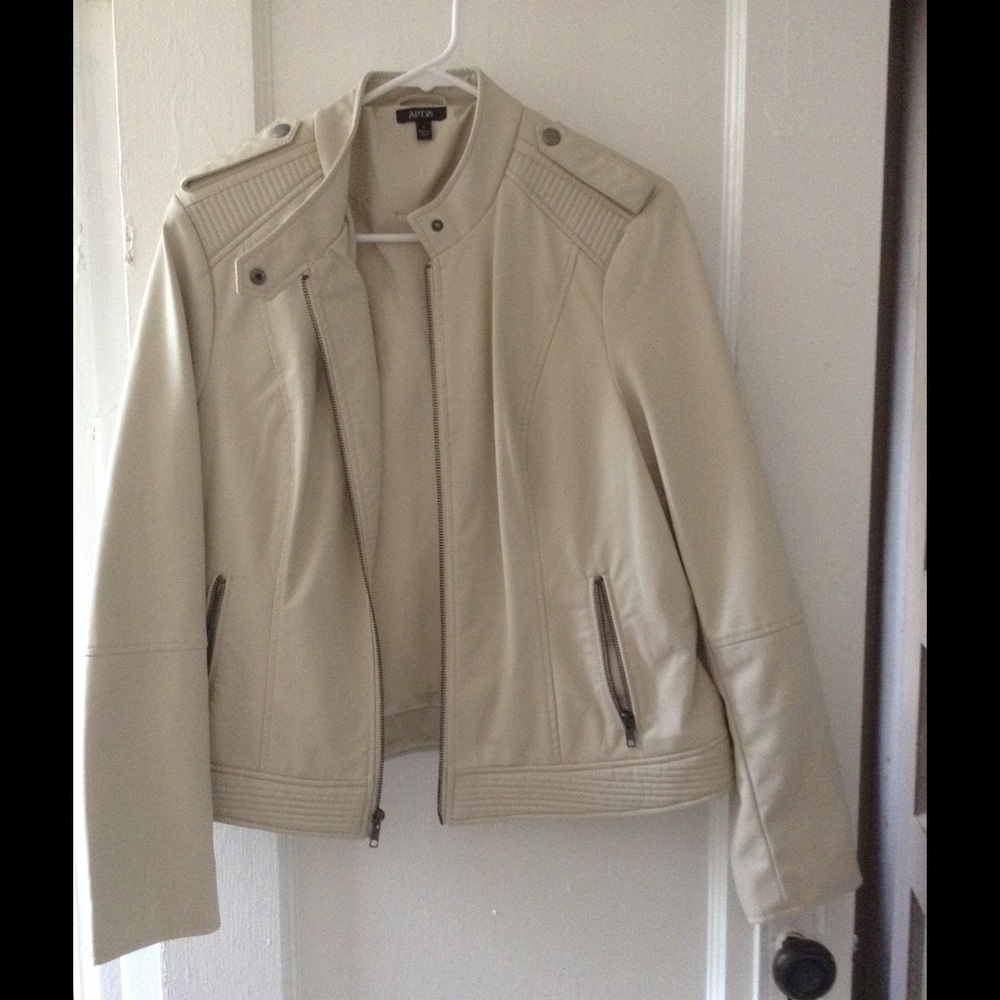 Apt 9 jacket