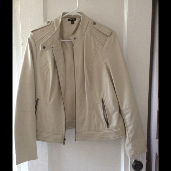 Apt 9 jacket - Picture 1 of 2