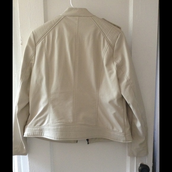 Apt 9 jacket - Picture 2 of 2