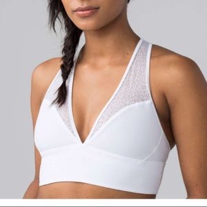 Lululemon Twist and Train Bra
