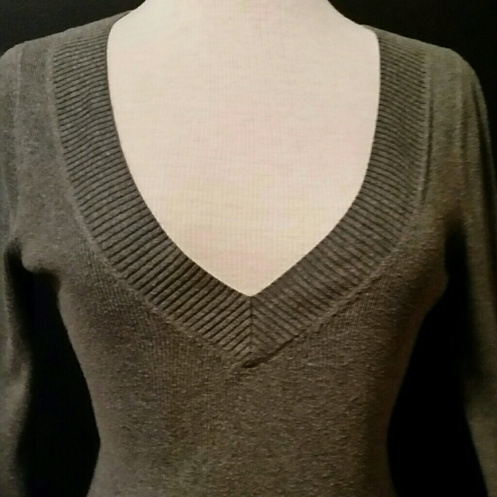 Express Gray Ribbed v neck Sweater