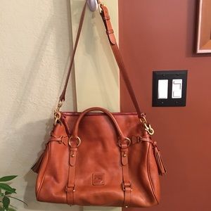 DOONEY & BOURKE LARGE LEATHER SATCHEL
