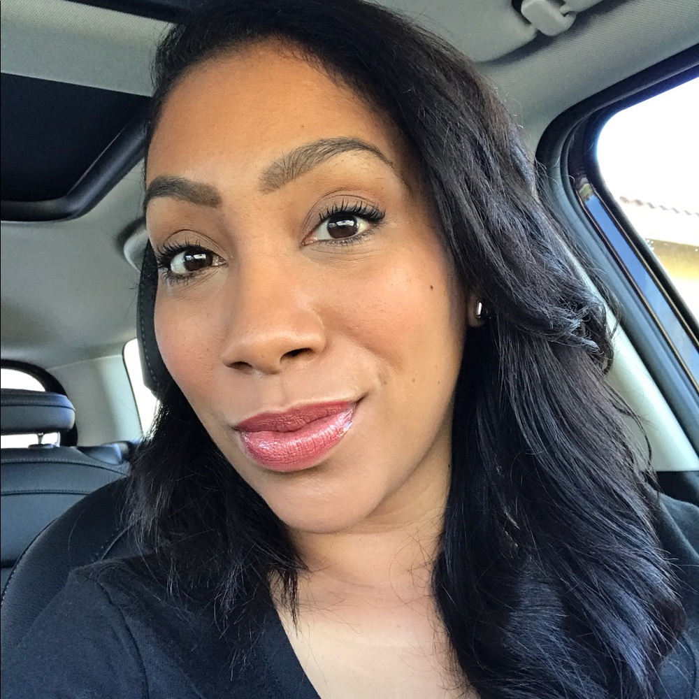 Meet your Posher, Tina