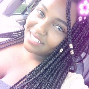 Meet your Posher, Jasmine