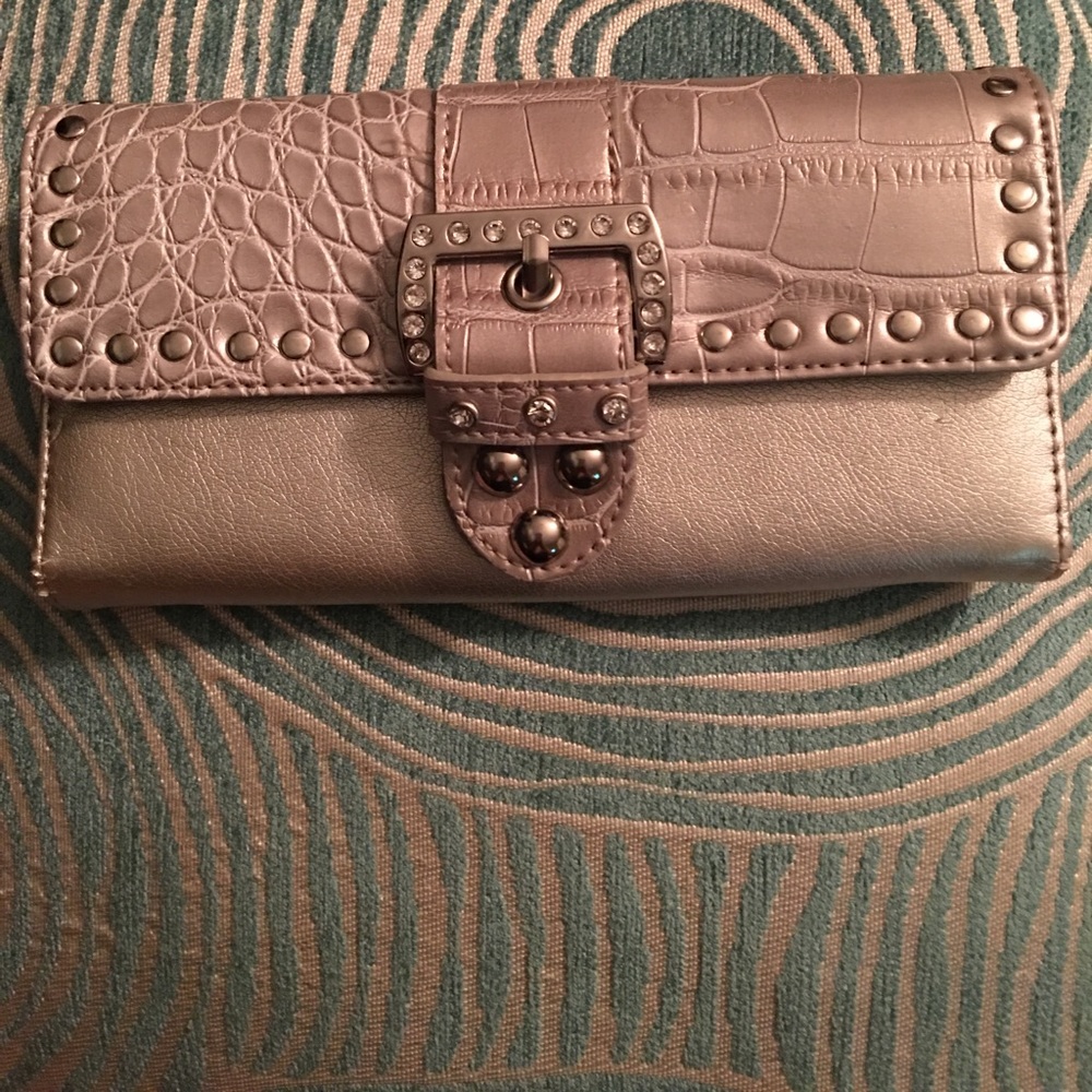 $10 $ALE Kathy Van Zeeland Wallet in shiny silver