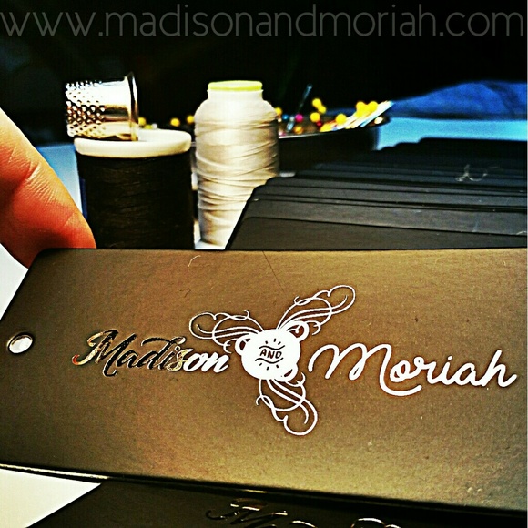 RARE! overall dress. Modest. no splits. Price FIRM - Picture 7 of 8