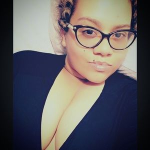 Meet your Posher, Chaliz