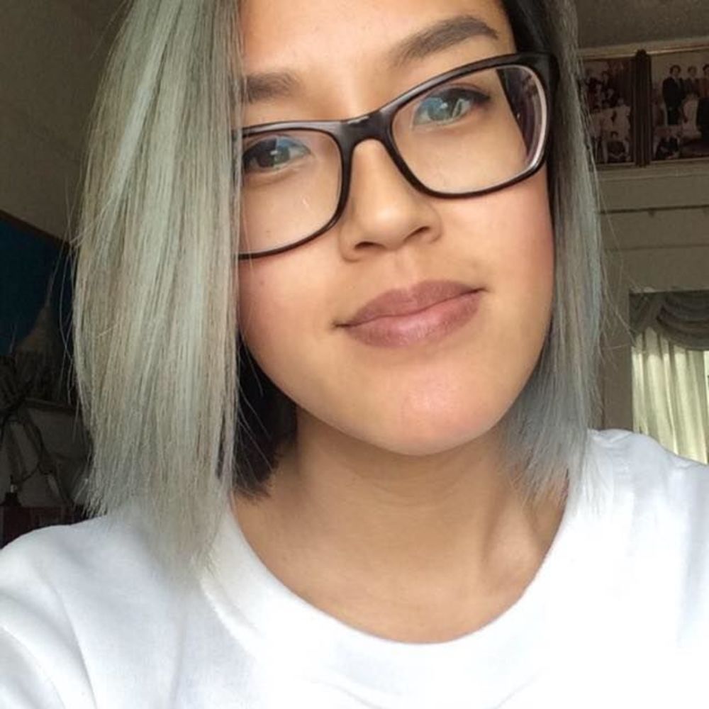 Meet your Posher, Corinne