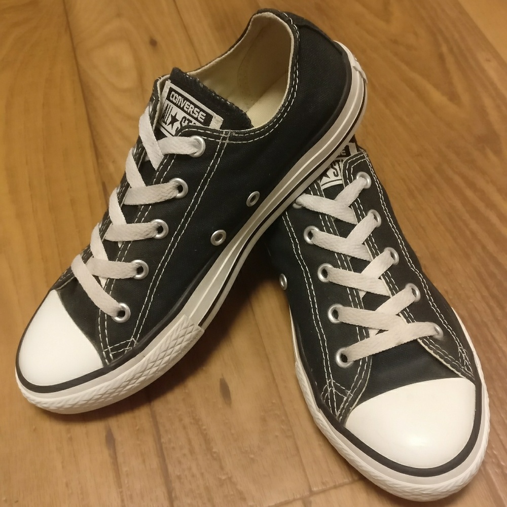 Classic Black Converse Chucks