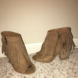 Carlos Santana fringe chunky heel booties