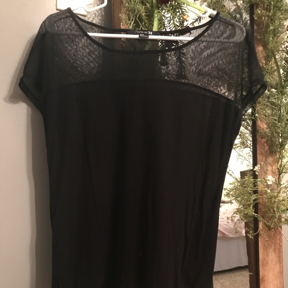 Mesh black top