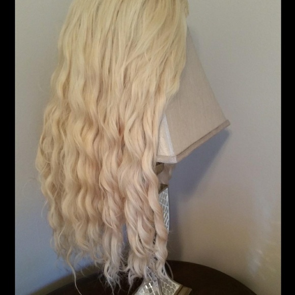 Blonde Beauty Heat Resistant Synthetic hair main image 8