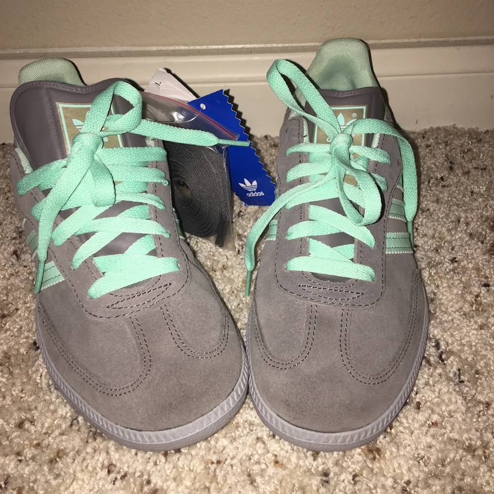 Adidas Samba