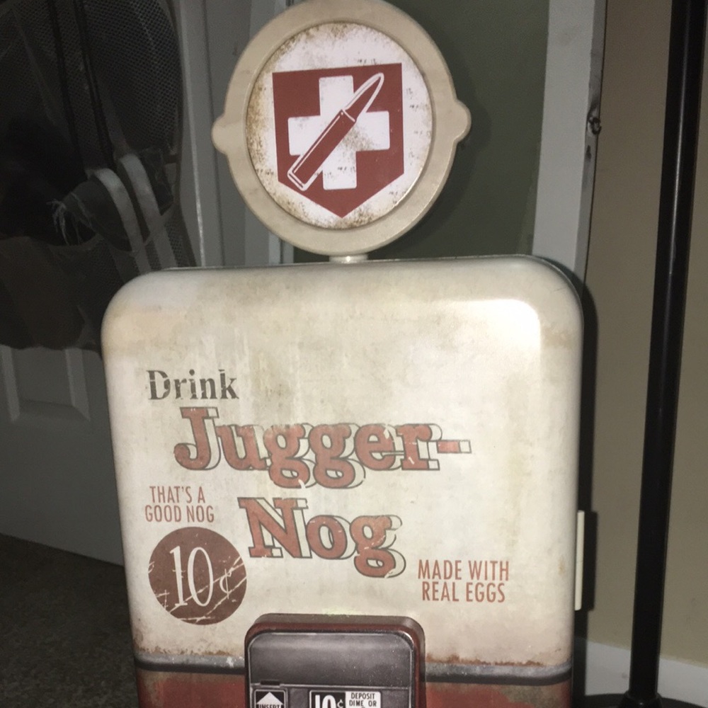 Call of duty mini fridge