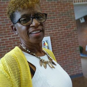 Meet your Posher, Johnnie