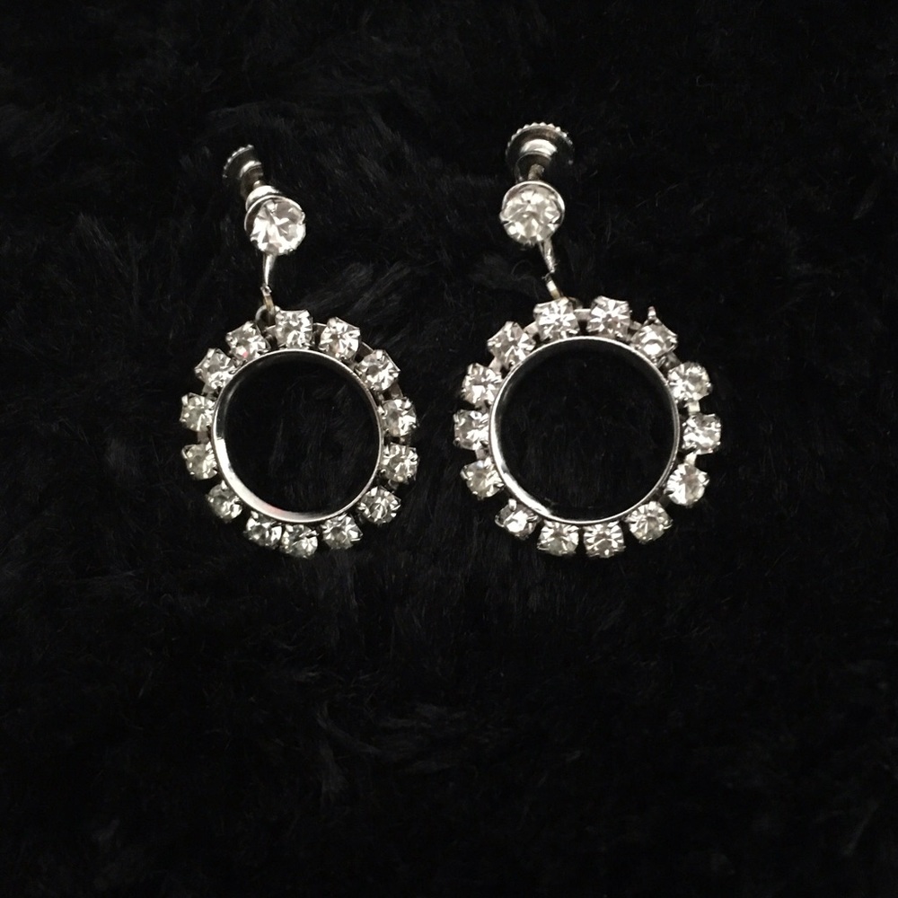Vintage Rhinestone Circle Earrings
