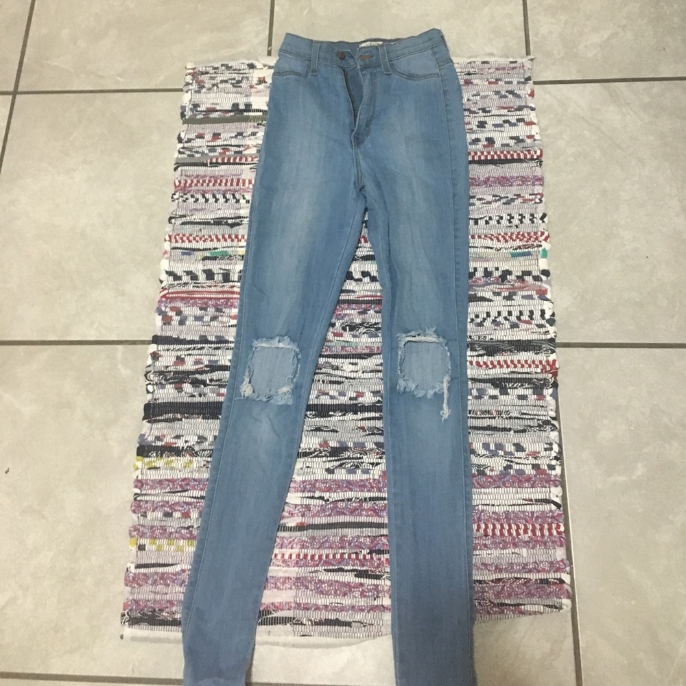 Vibrant M.I.U. Jeans