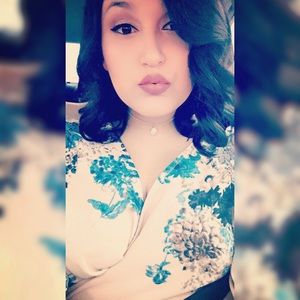 Meet your Posher, Maria