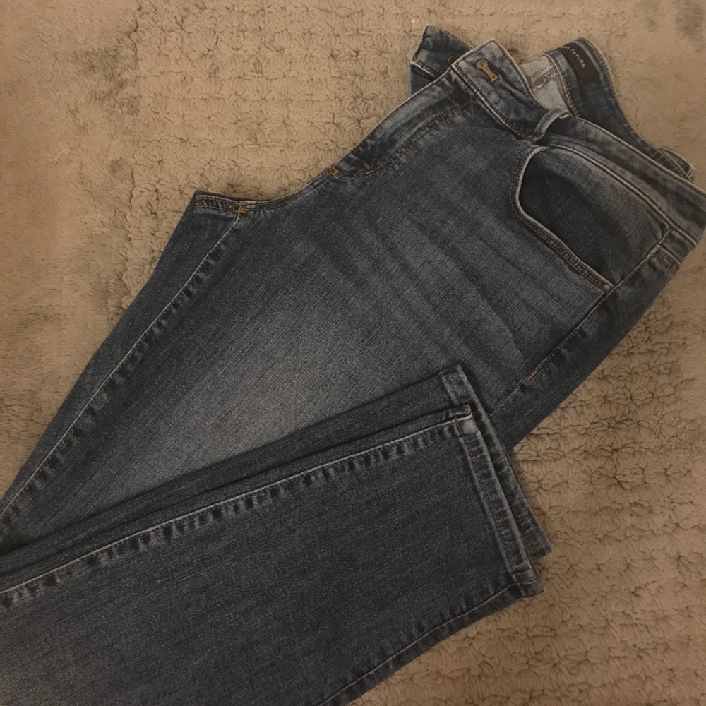 Ann Taylor the Skinny Ankle curvy fit jeans