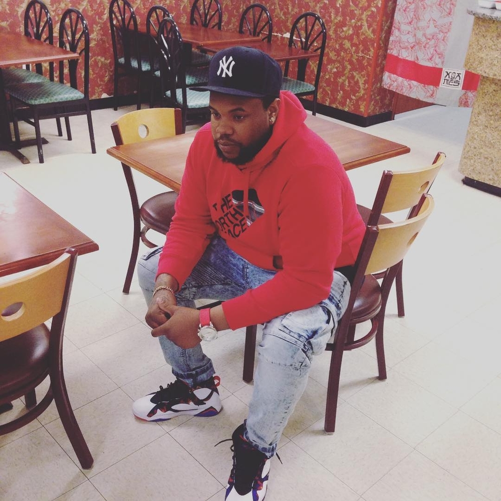 Meet your Posher, Lituation