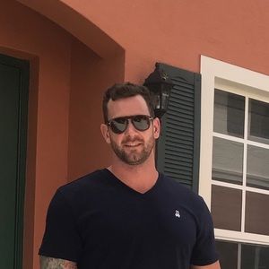 Meet your Posher, Adam