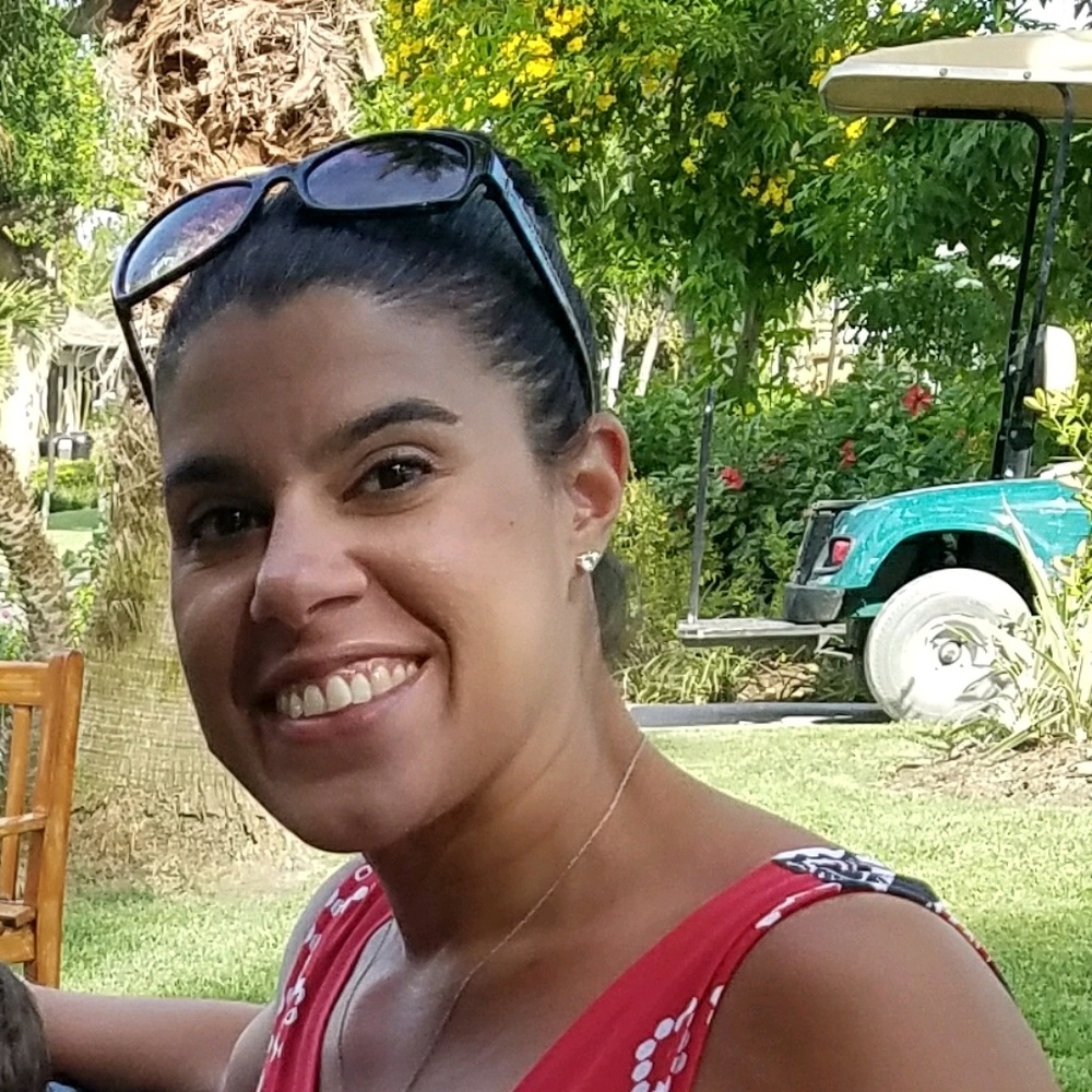 Meet your Posher, Laura