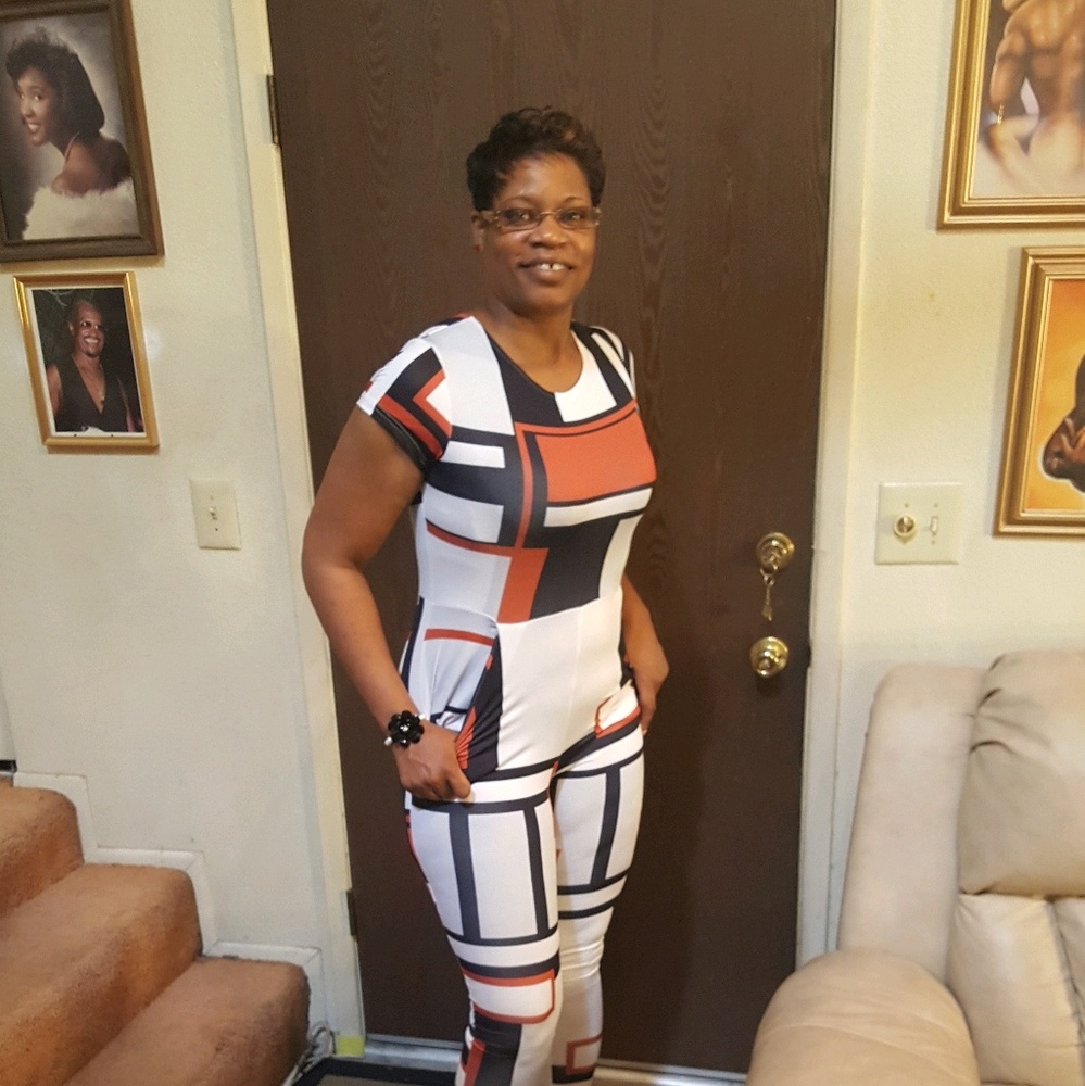 Meet your Posher, Rhonda