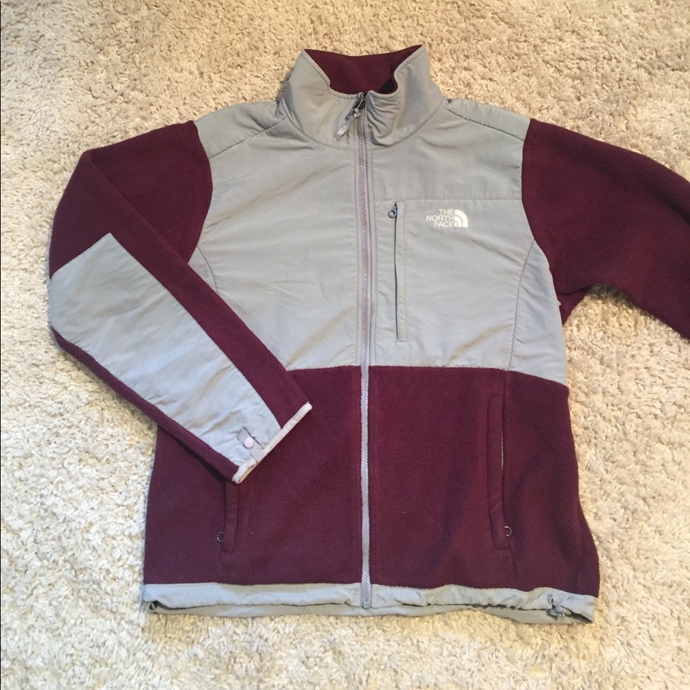 Northface Denali fleece in maroon