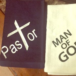Pastor Towels