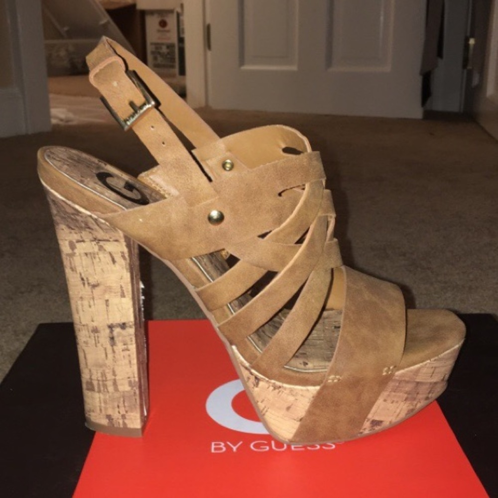 Guess Platforms 6.5