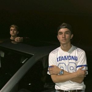 Meet your Posher, Zach