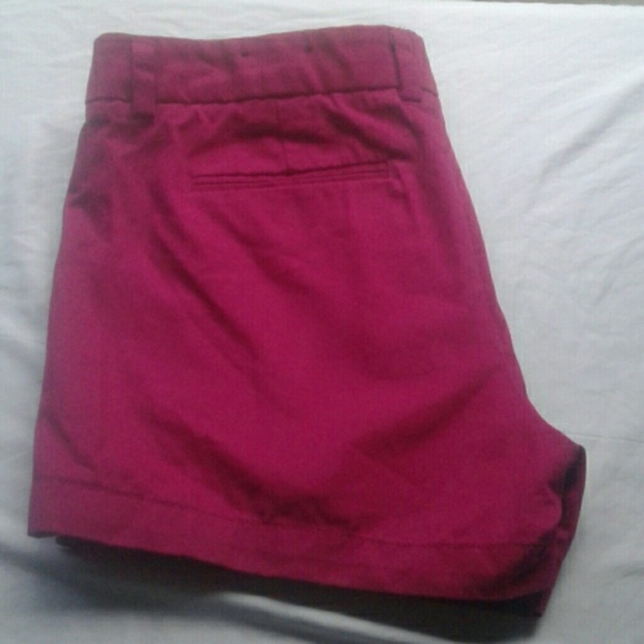 Pink shorts - Picture 3 of 3
