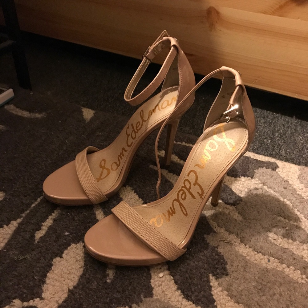 Sam Edelman beige summer sandals