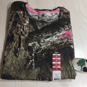 Missy Oak Pink Logo Tee