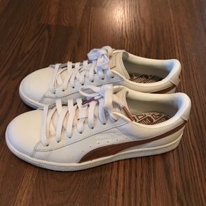 Off white / Rose gold Puma sneakers