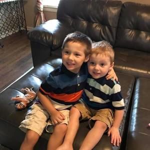 Meet your Posher, Emilee