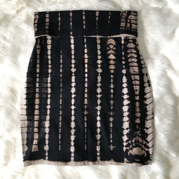 TParty tye dye high waisted mini skirt - Picture 2 of 3