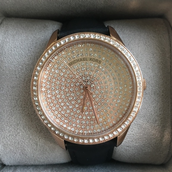MICHAEL Michael Kors Accessories - New! 🎉Host Pick 6/13/18 New! Michael Kors watch