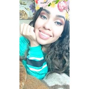 Meet your Posher, Vanessa