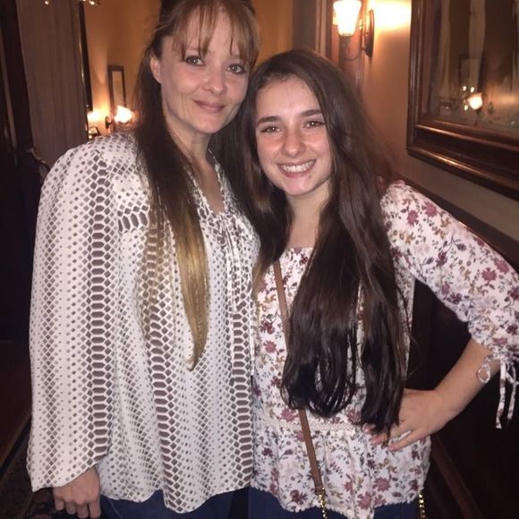 Meet your Posher, Tara - Picture 1 of 1