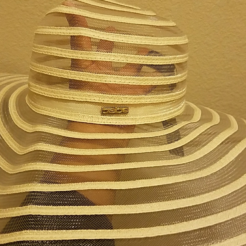 Bebe Floppy hat