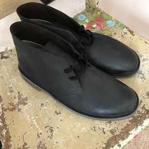 Clarks Mens  Black Leather Chukka Boot -  10.5