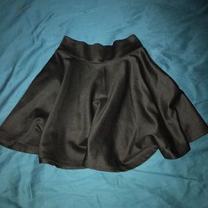 Black Full Tilt skirt