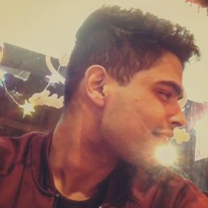 Meet your Posher, Arman